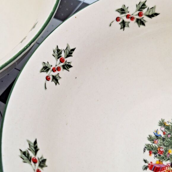 4 Piece Gibson Noel Morning Bowls Christmas Tree Holly Berry Replacements - Picture 4 of 8